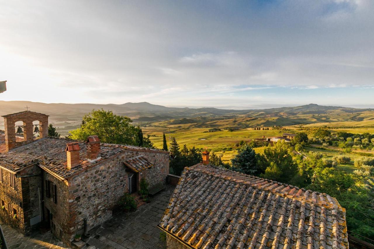 Noi2+2 Vacanze - App. Andrea Contignano Exterior photo