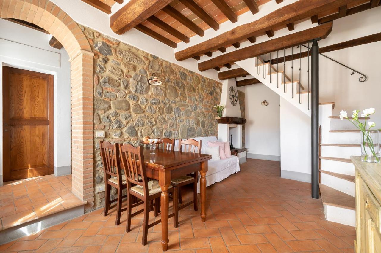 Noi2+2 Vacanze - App. Andrea Contignano Exterior photo